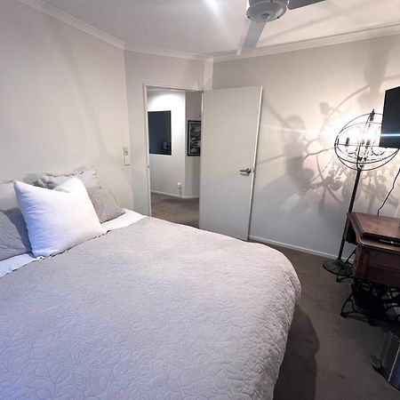Mangawhai Room And Studio Dış mekan fotoğraf