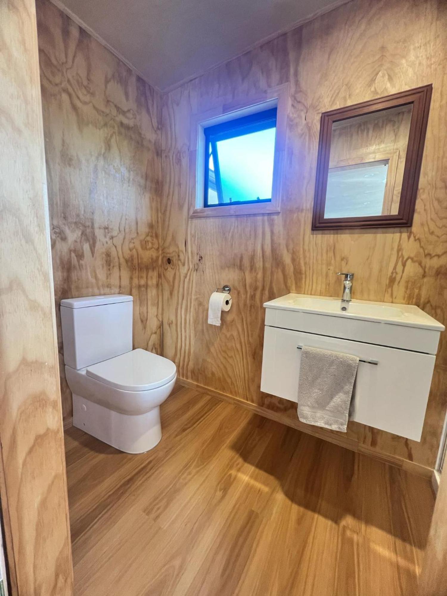 Mangawhai Room And Studio Dış mekan fotoğraf